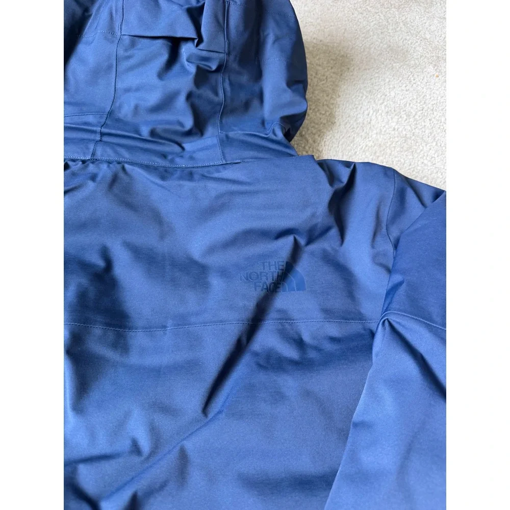 The North Face Men's Jacket Chakal NEW Hooded DRYVENT Summit Navy Blue Large